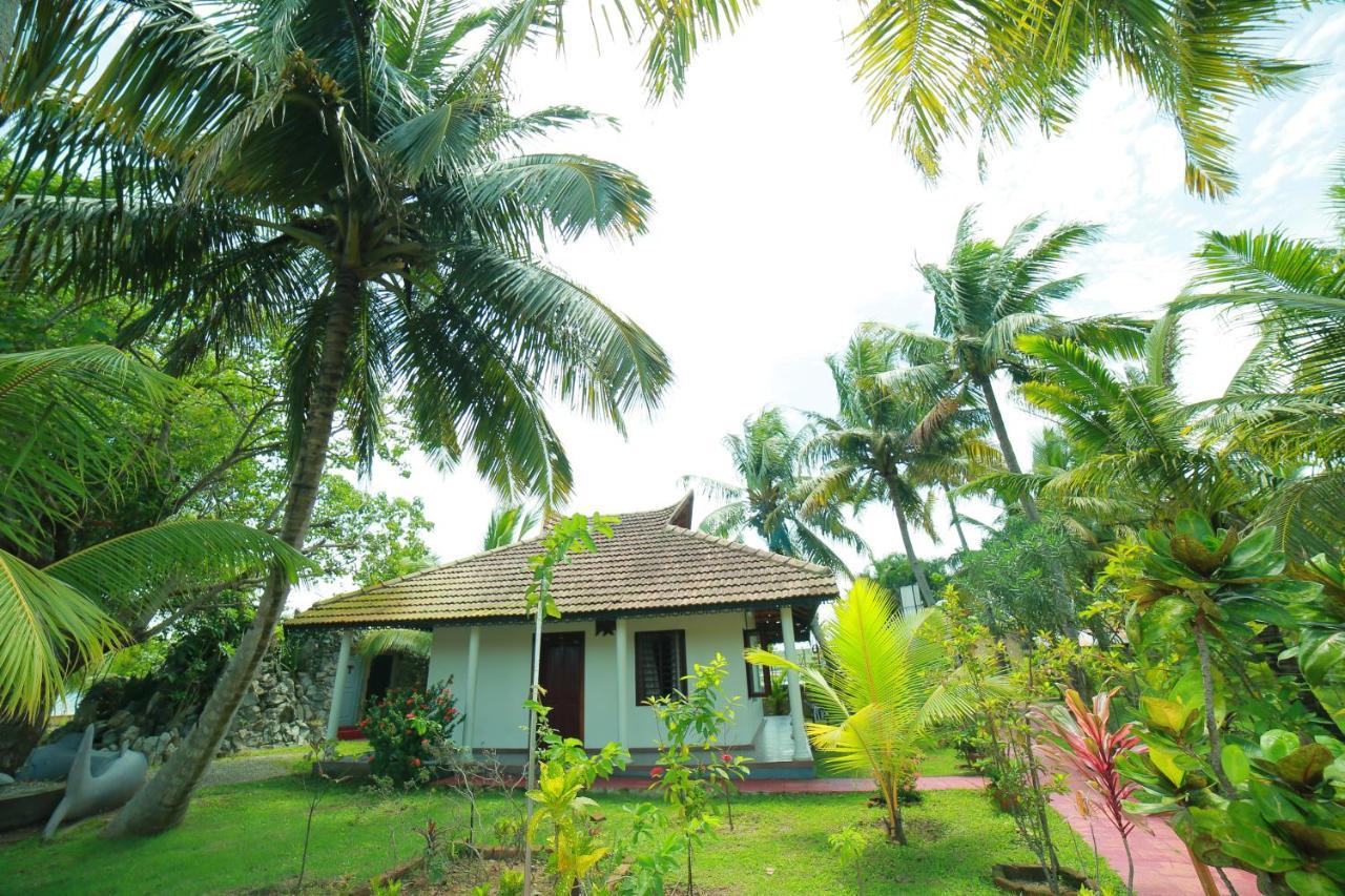 Regant Lake Village, Kollam. Chavara Eksteriør bilde