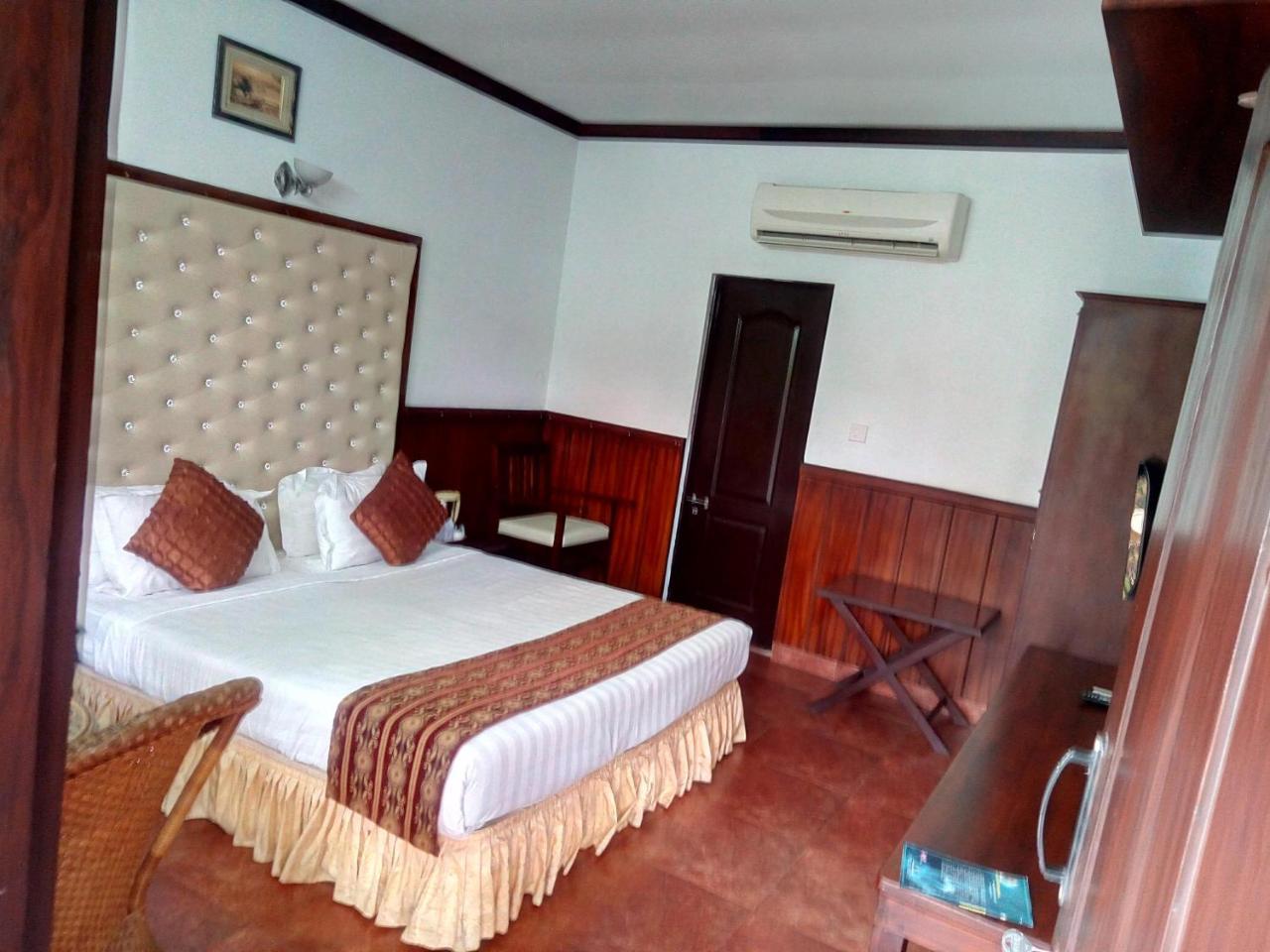 Regant Lake Village, Kollam. Chavara Eksteriør bilde