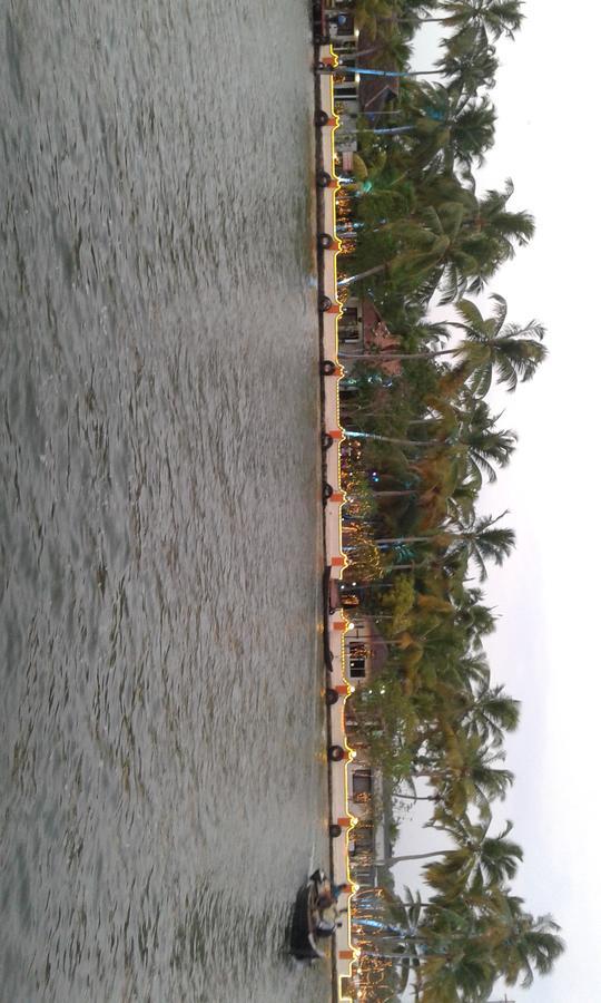 Regant Lake Village, Kollam. Chavara Eksteriør bilde