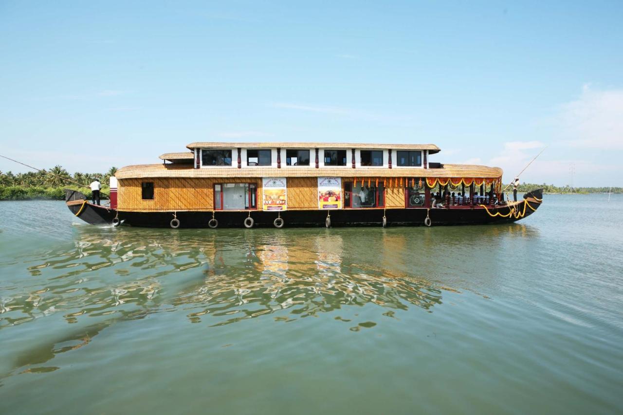 Regant Lake Village, Kollam. Chavara Eksteriør bilde